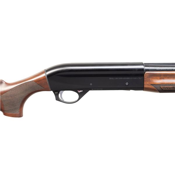 BENELLI MONTEFELTRO SEMI AUTO SHOTGUN.