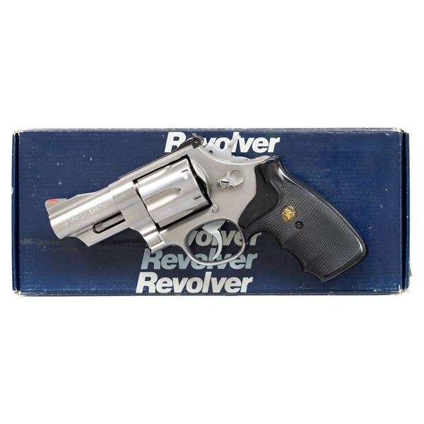 SMITH & WESSON MODEL 629-2 DA REVOLVER.
