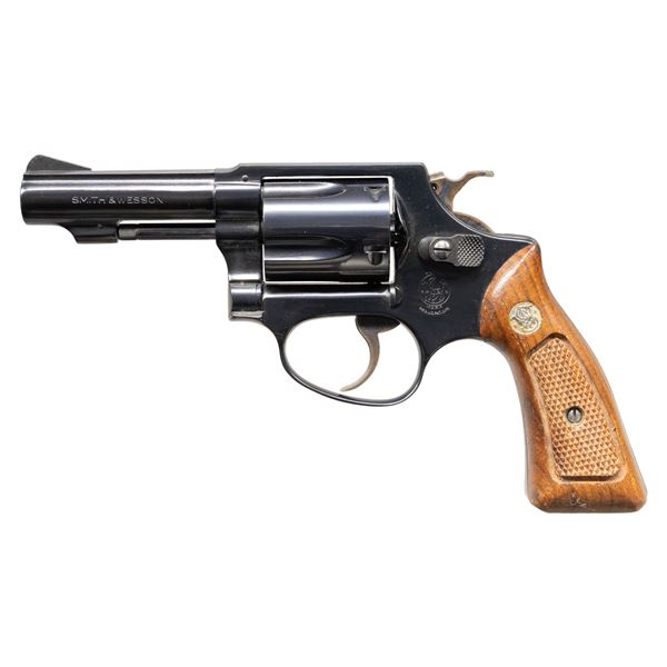 SMITH & WESSON MODEL 36-1 DA REVOLVER.