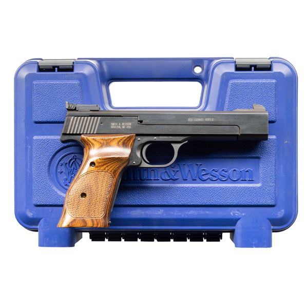 SMITH & WESSON MODEL 41 SEMI AUTO PISTOL.