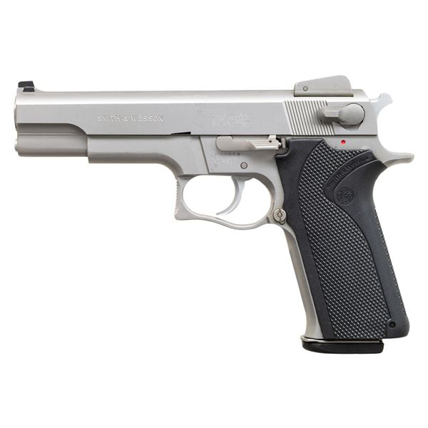 SMITH & WESSON MODEL 4506 SEMI AUTO PISTOL