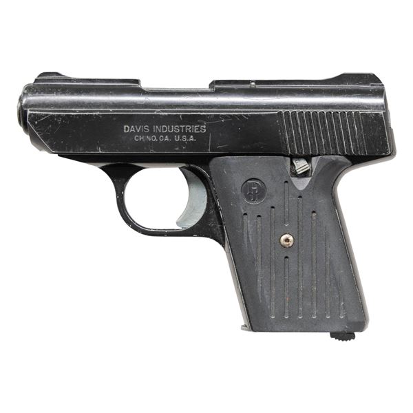 DAVIS INDUSTRIES P380 SEMI AUTO PISTOL.