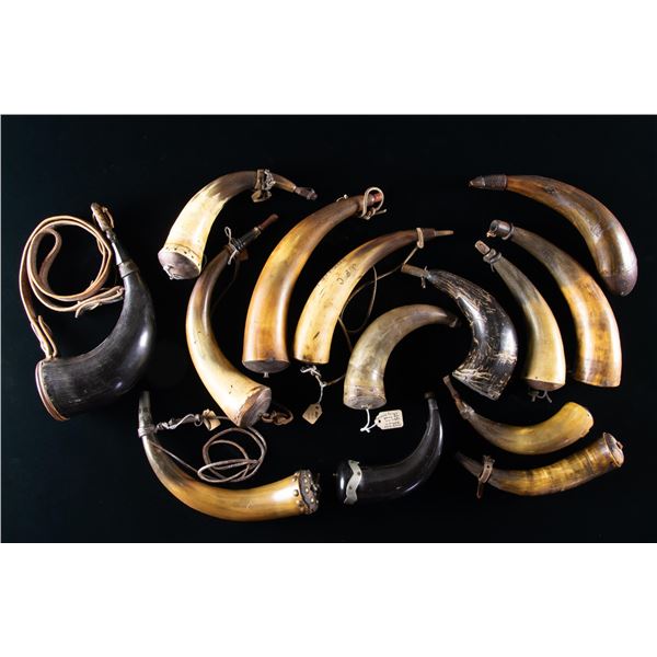 GROUP OF 14 VINTAGE POWDER HORNS.