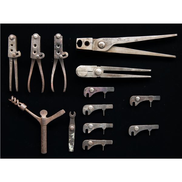 LOT OF DESIRABLE BULLET MOLDS & COMBINATION TOOLS.