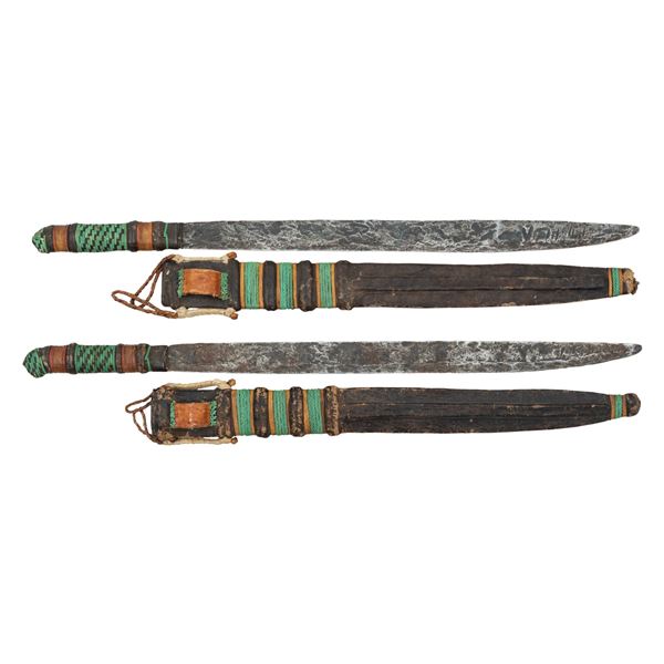 2 AFRICAN SHORT SWORDS.