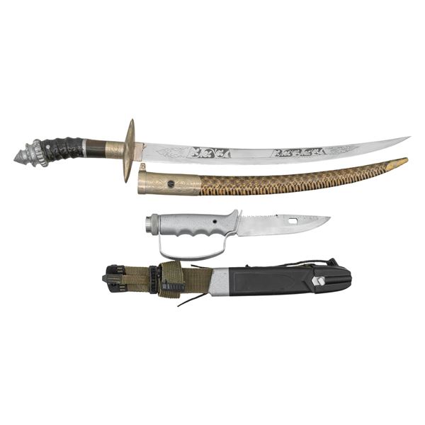 2 MODERN EDGED WEAPONS.