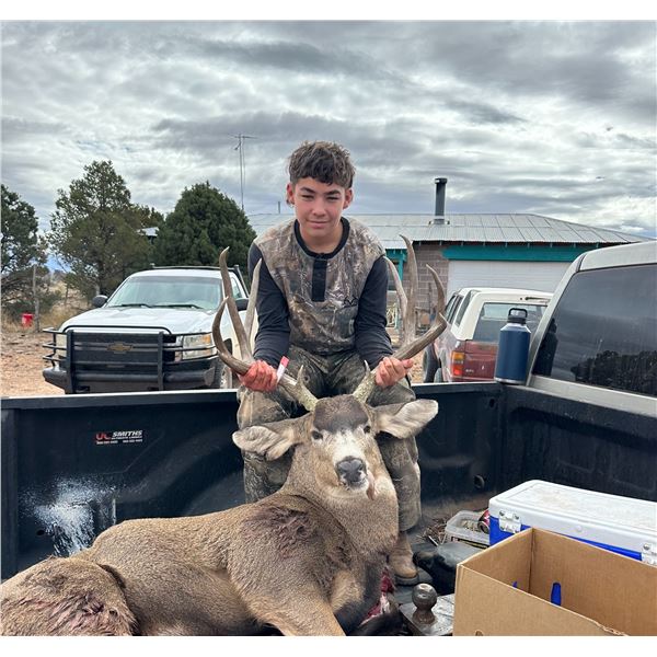 Fully Guided New Mexico Mule Deer Hunt in 2026 for 1 Hunter with Milagro Mule Deer Hunts in GMU 39