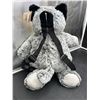 Image 3 : 19-Inch Wolf Backpack by Unipak Designs, Style 1874WO
