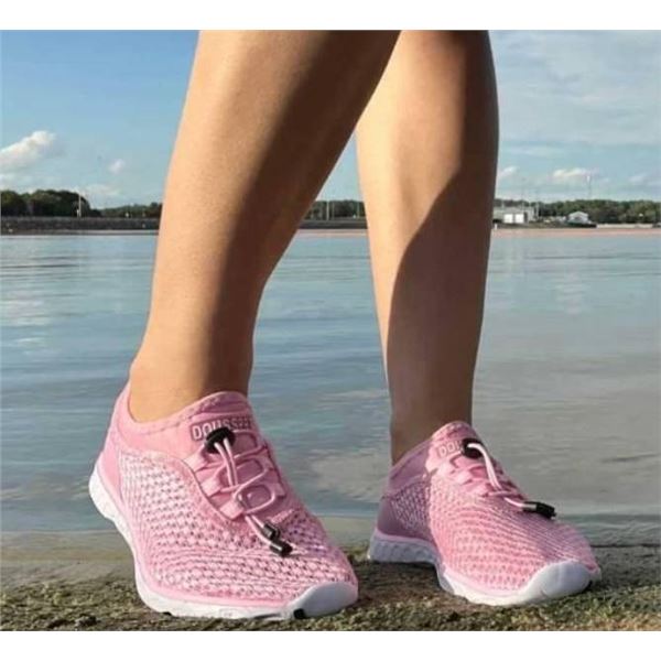 DOUSSPRT Women’s Water Shoes Quick Drying Sports Aqua Shoes Pink Size 7.5