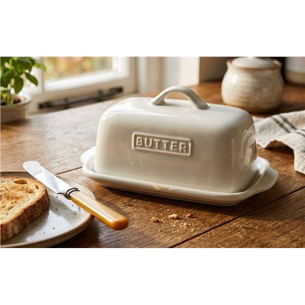 White Ceramic Butter Dish with Lid