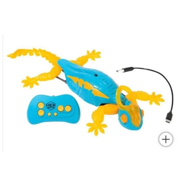Hexbug Wall Crawler Chameleon with Remote Control and Glow-in-the-Dark Feature