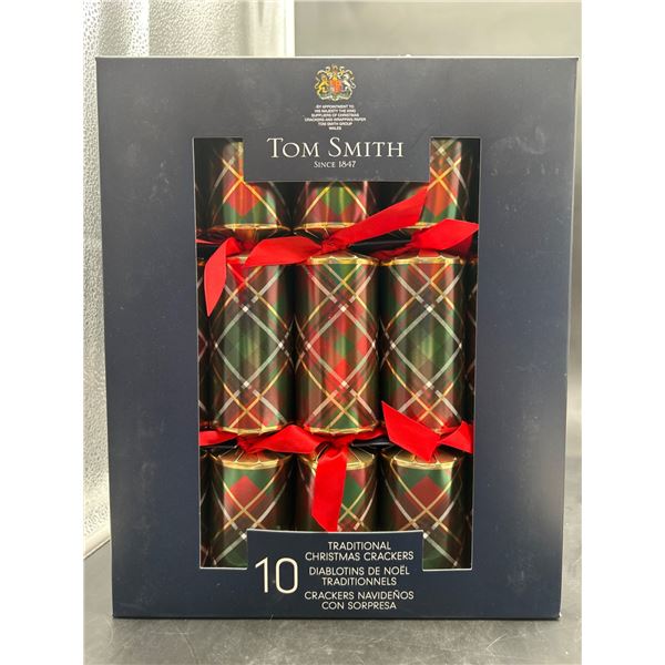 Tom Smith 10-Piece Traditional Christmas Crackers Set