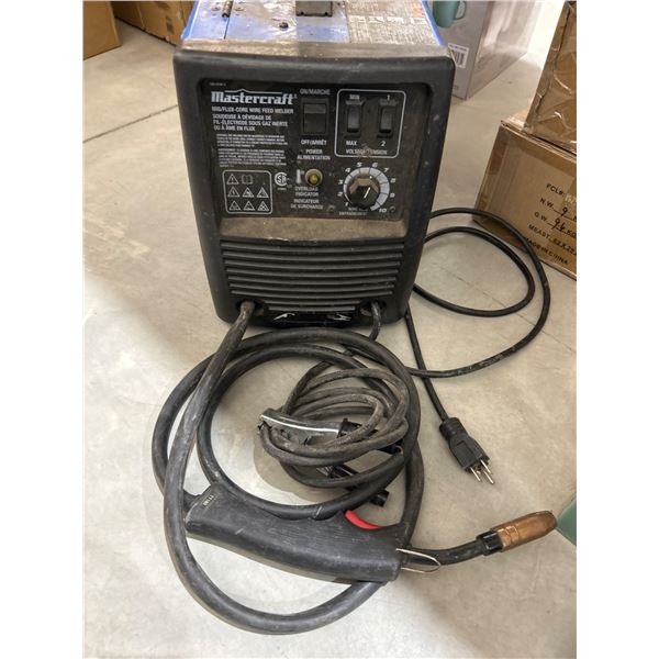 Mastercraft MIG/Flux-Core Wire Feed Welder Model 058-8189-2 with Accessories