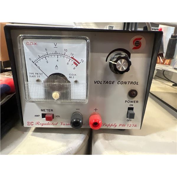 Voltage Control, CDX PW-127A IC Regulated Variable Power Supply