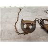 Image 7 : Group Of 3 Vintage Leghold Traps