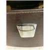 Image 11 : Locking Leather Style Case