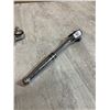 Image 4 : Lot of 2 1/2 In Ratchets