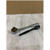 Image 9 : Lot of 2 Ratchets 3/8 And 1/2 Inch