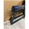 Image 7 : Air Powered Brad Nailer