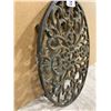 Image 2 : Vintage Cast Iron Hot Plate