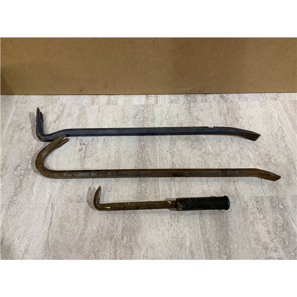 Lot of 3 Pry Bars