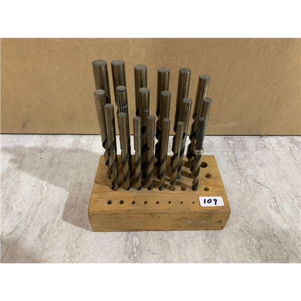 19 Pcs Drill Bits With Stand