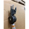 Image 2 : Fiskers Power Stroke Pull Handle Extendable Garden Trimmer / Cutter