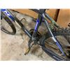 Image 9 : CCM Slope Mountain Bike With Disc Brakes