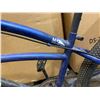 Image 7 : Columbia Rambler 23 Bike