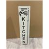 Image 6 : Mom's Kitchen Metal Sign Decoration - 28 Inches Tall