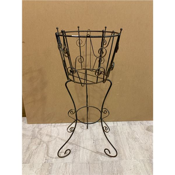 Metal Garden Ornate Garden Plant Stand - 29 Inches Tall -