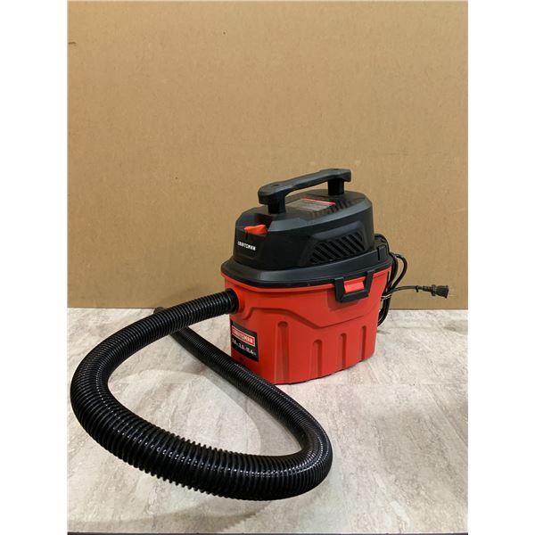 Craftsman 3 Gallon Portable Wet and Dry Vacuum