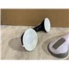 Image 4 : Helping Handle, Suction Bathroom Grip Bar