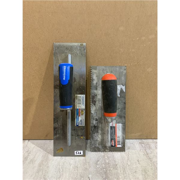 Lot of 2 Trowels