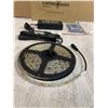 Image 5 : Iluminosum LED Strip Lights with Remote