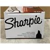 Image 4 : Sharpie Chisel Large Chisel Tip Markers Pack of 12