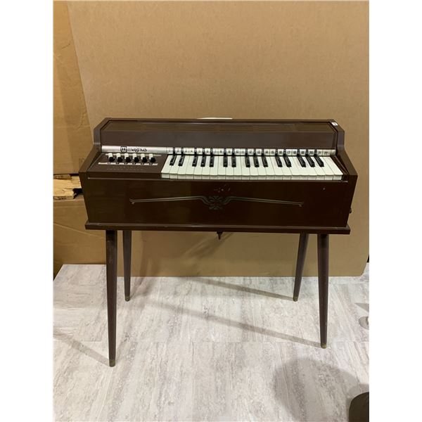 Electric Chord Organ Model 460 Works