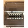 Image 2 : Electric Chord Organ Model 460 Works