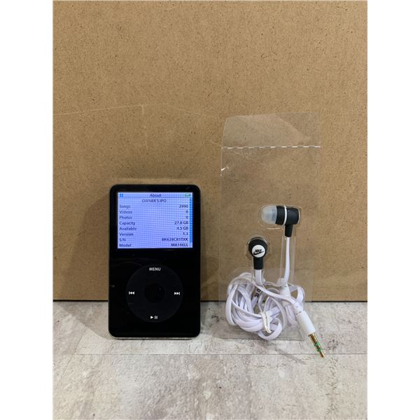 Apple iPod Model A1136 - 30GB - Over 2k Songs On It (Different Language)