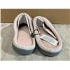 Image 3 : Memory Foam Slippers White Silver Pink  Colour Size 9 / 10