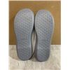 Image 5 : Memory Foam Slippers White Silver Pink  Colour Size 9 / 10