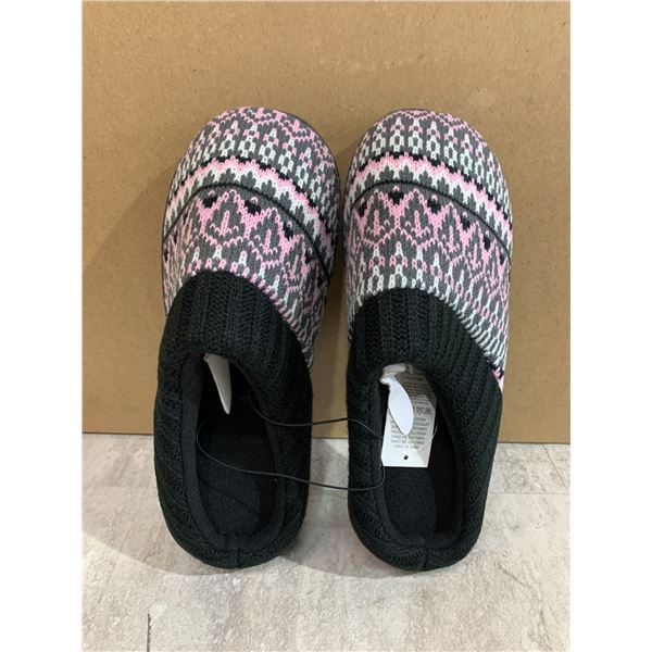 Women's Slippers - Anti Slip Sole - Size 9 / 10