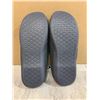Image 4 : Komfor Me Mens Memory Foam Slippers Grey Red Colour Size 12 / 13