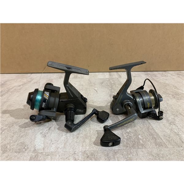 Lot of 2 Smaller Fishing Reels - Zebco & Shakespeare
