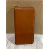 Image 8 : Beige Zip Clutch Wallet