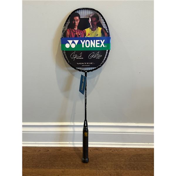 Yonex Duora SS Sonic Strike 4U G5 **NEW**