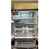 Image 2 : SAMSUNG STAINLESS STEEL 36"W FRENCH DOOR REFRIGERATOR WITH BOTTOM FREEZER DRAWER