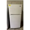Image 1 : LG 30"W SWING DOOR REFRIGERATOR WITH TOP SWING DOOR FREEZER