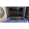Image 3 : ELECTROLUX STAINLESS STEEL 5 BURNER ELECTRIC RANGE WITH WAVE-TOUCH CONTROLS
