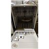 Image 3 : WHIRLPOOL STAINLESS STEEL BUILT-IN DISHWASHER